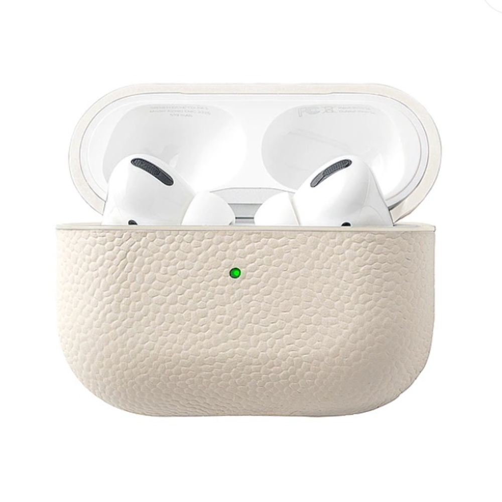 Courant Leather Airpod Pro Case in Bone
